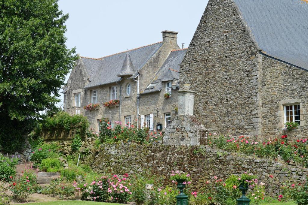 Vakantiehuis De La Motte Jean Saint-Coulomb